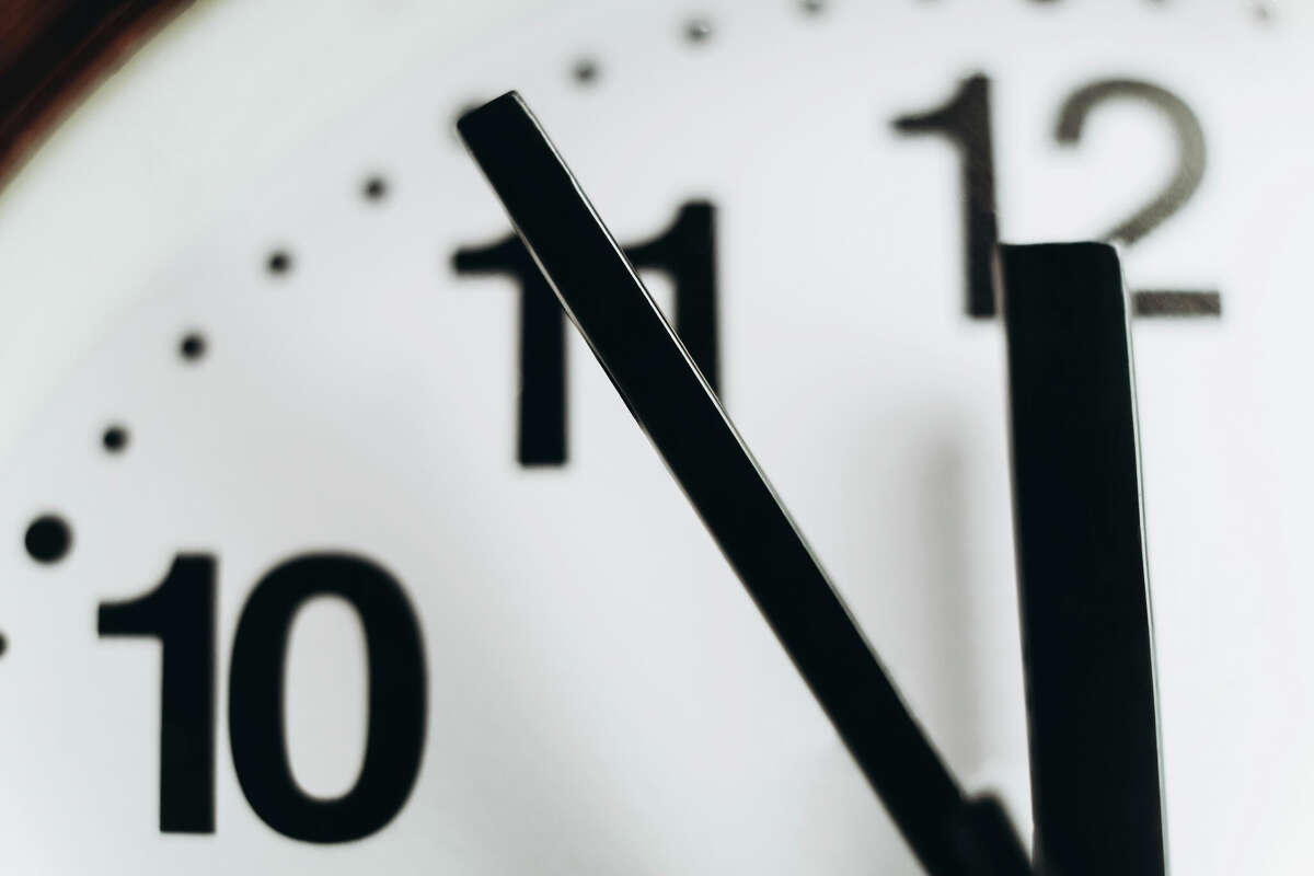 Will daylight saving time be permanent in 2023?