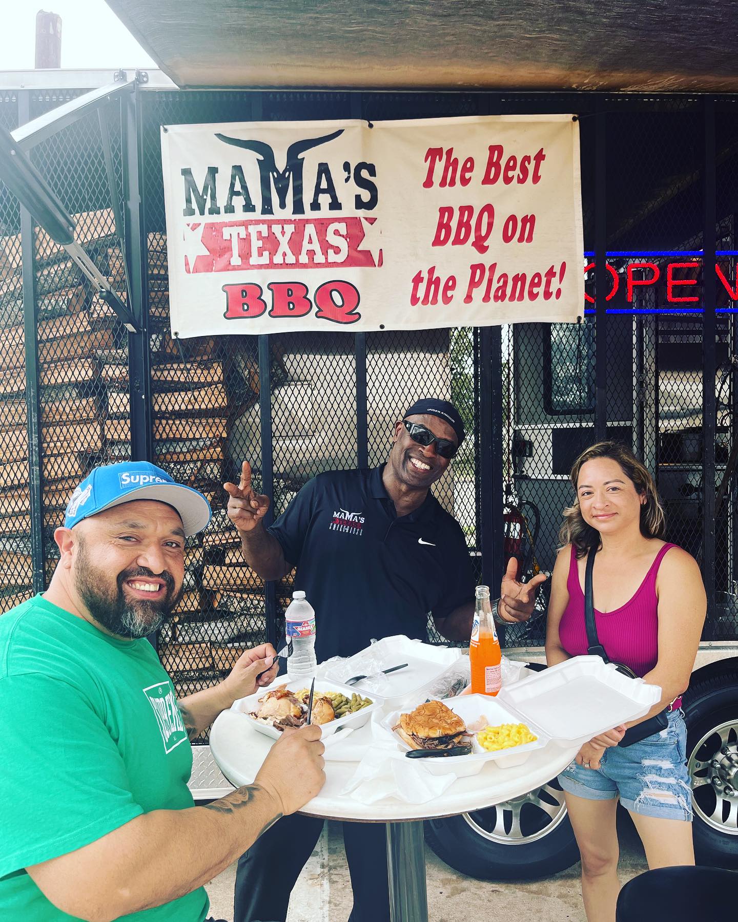 Tennesseestyle BBQ food truck Mamas Texas Smokehouse returns to Katy