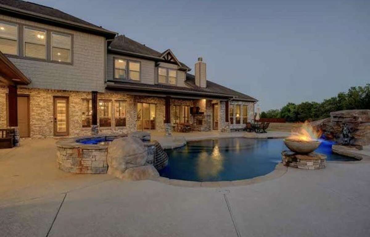 Pearland's most expensive homes on the market No. 1 priced at 1.6M