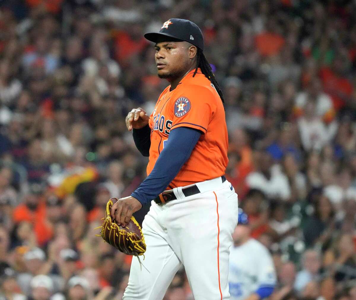 Houston Astros drop out of first place with loss to KC Royals