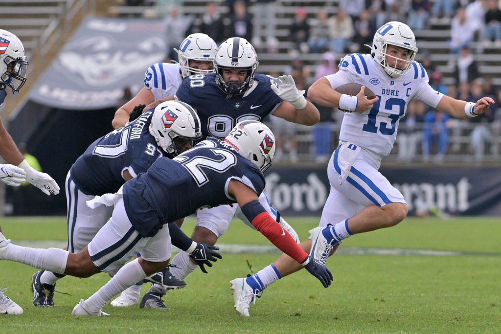 College Football: Is Duke QB Riley Leonard transferring to Notre Dame? -  One Foot Down