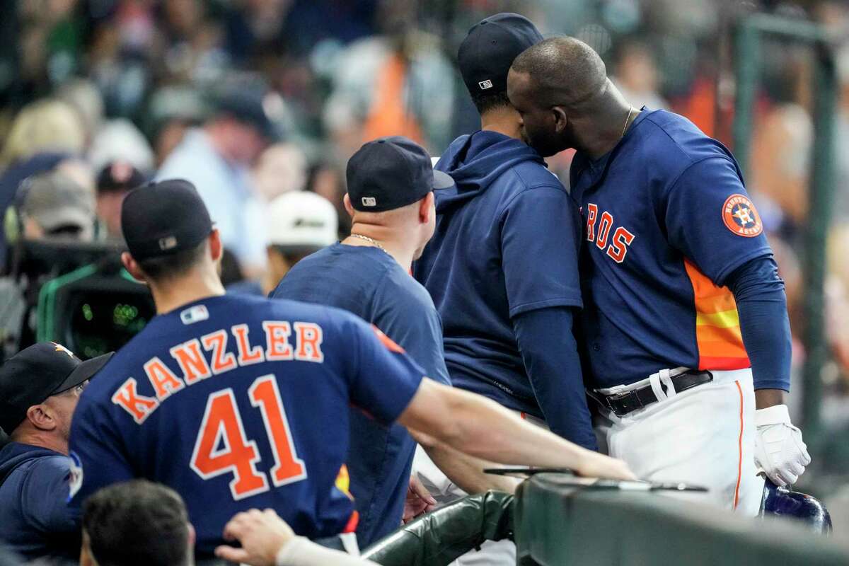 Astros enter crunch time in tight AL West division race