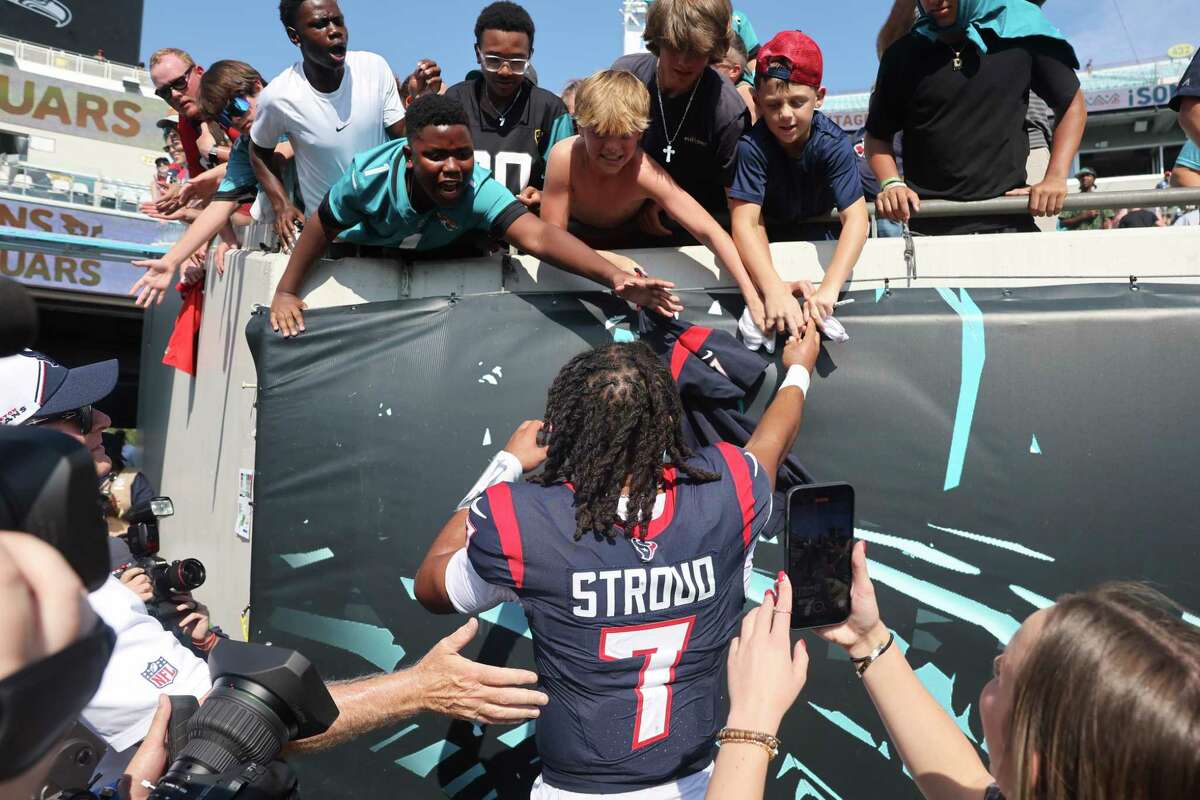 Texans look to boost winning-streak over Jaguars to 10 games: 'You play to  win at all times'