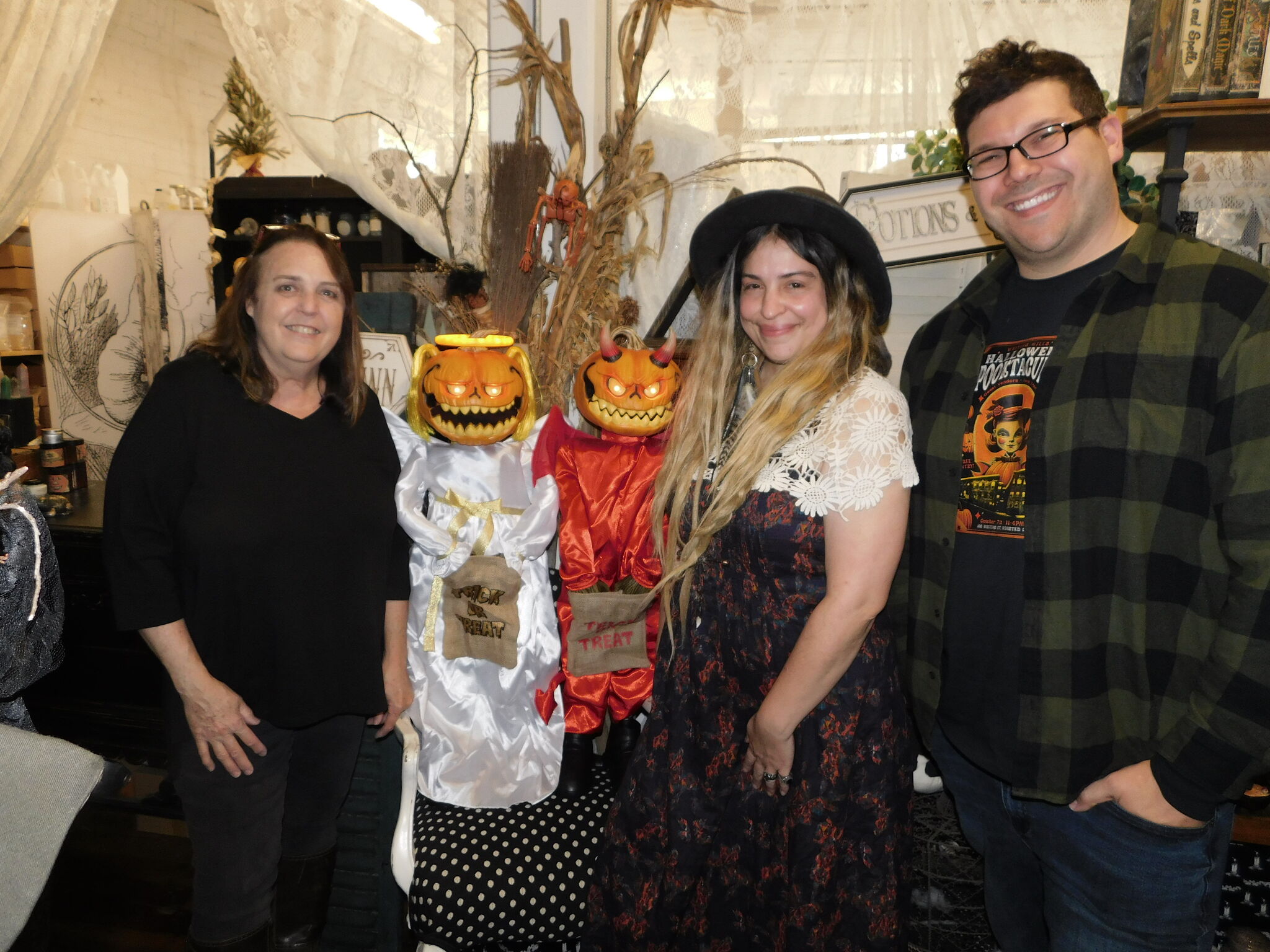 In Winsted, artists collaborate for interactive Halloween Spooktacular