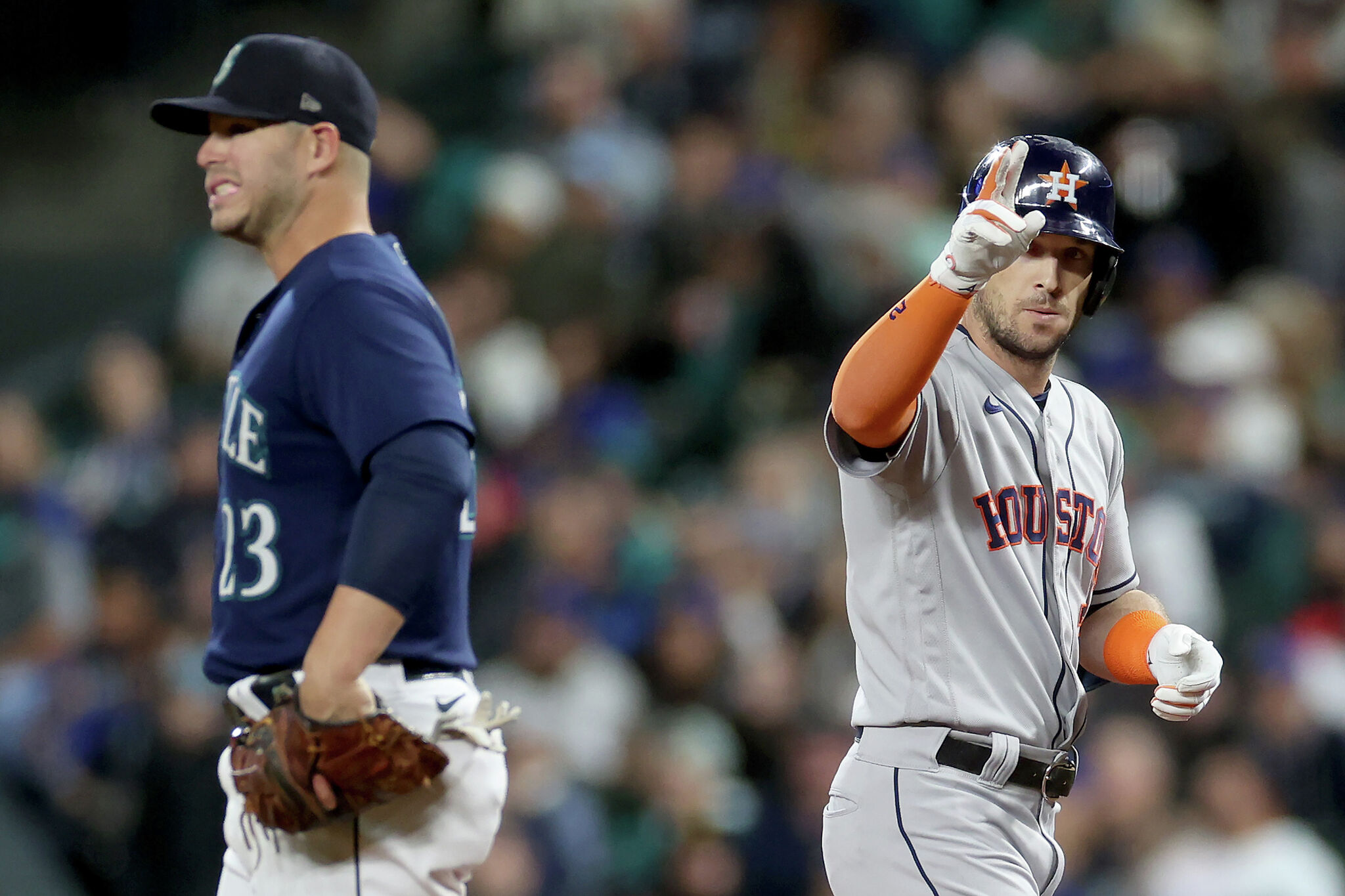 Highlights and runs: Houston Astros 8-3 Seattle Mariners in MLB