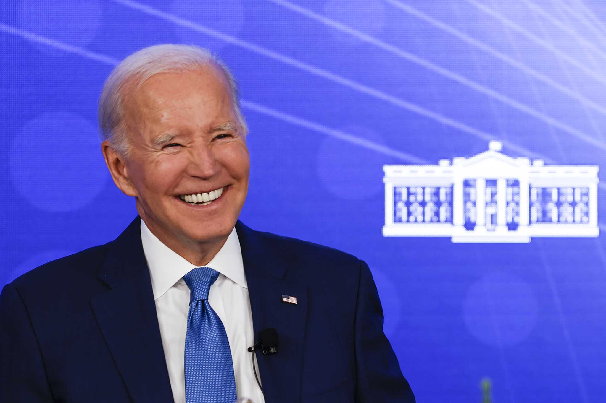 Biden Slams McCarthy Over Looming Shutdown At S.F. Fundraisers