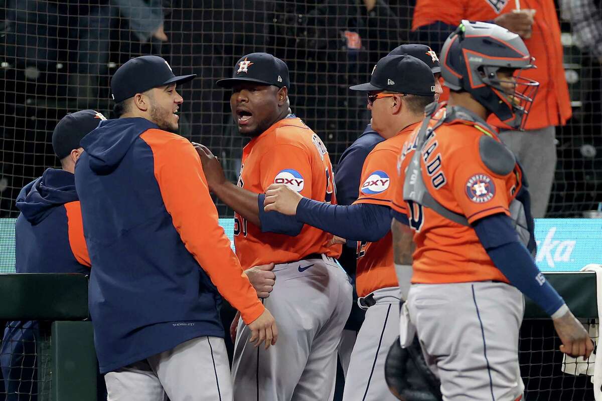 Full coverage: Emotions boil over, Rangers fall to Astros in pivotal ALCS Game  5
