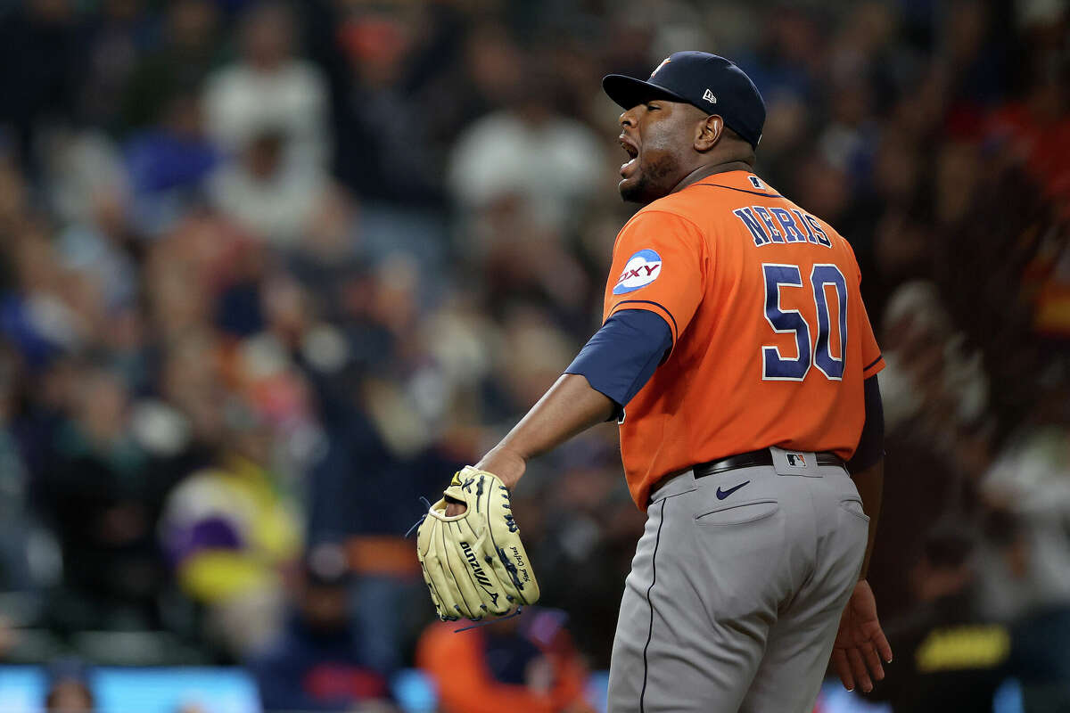 Astros take Game 2 from Mariners, Yordan Alvarez launches another clutch  homer