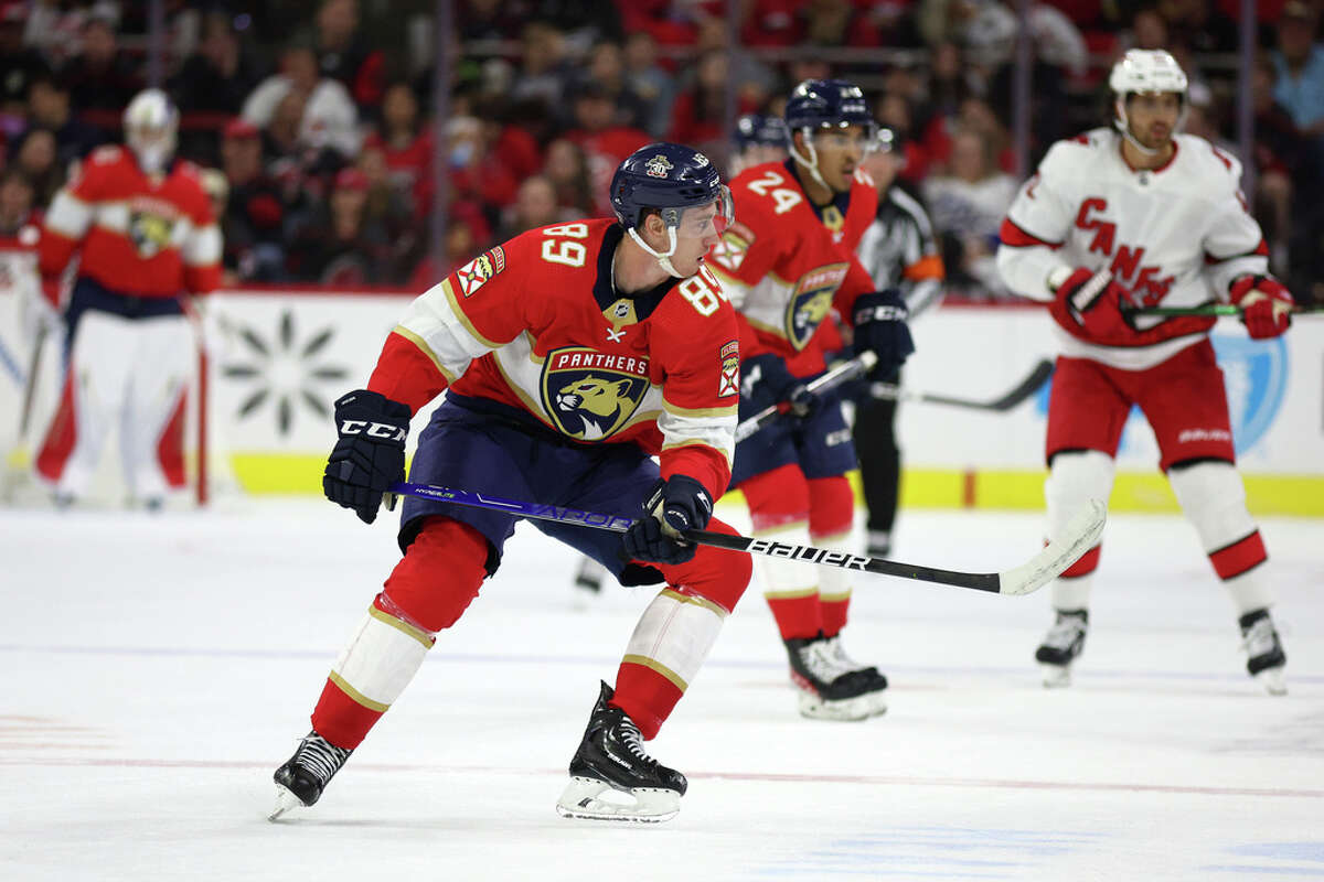 Darien's Spencer Knight taken 13th by Florida Panthers
