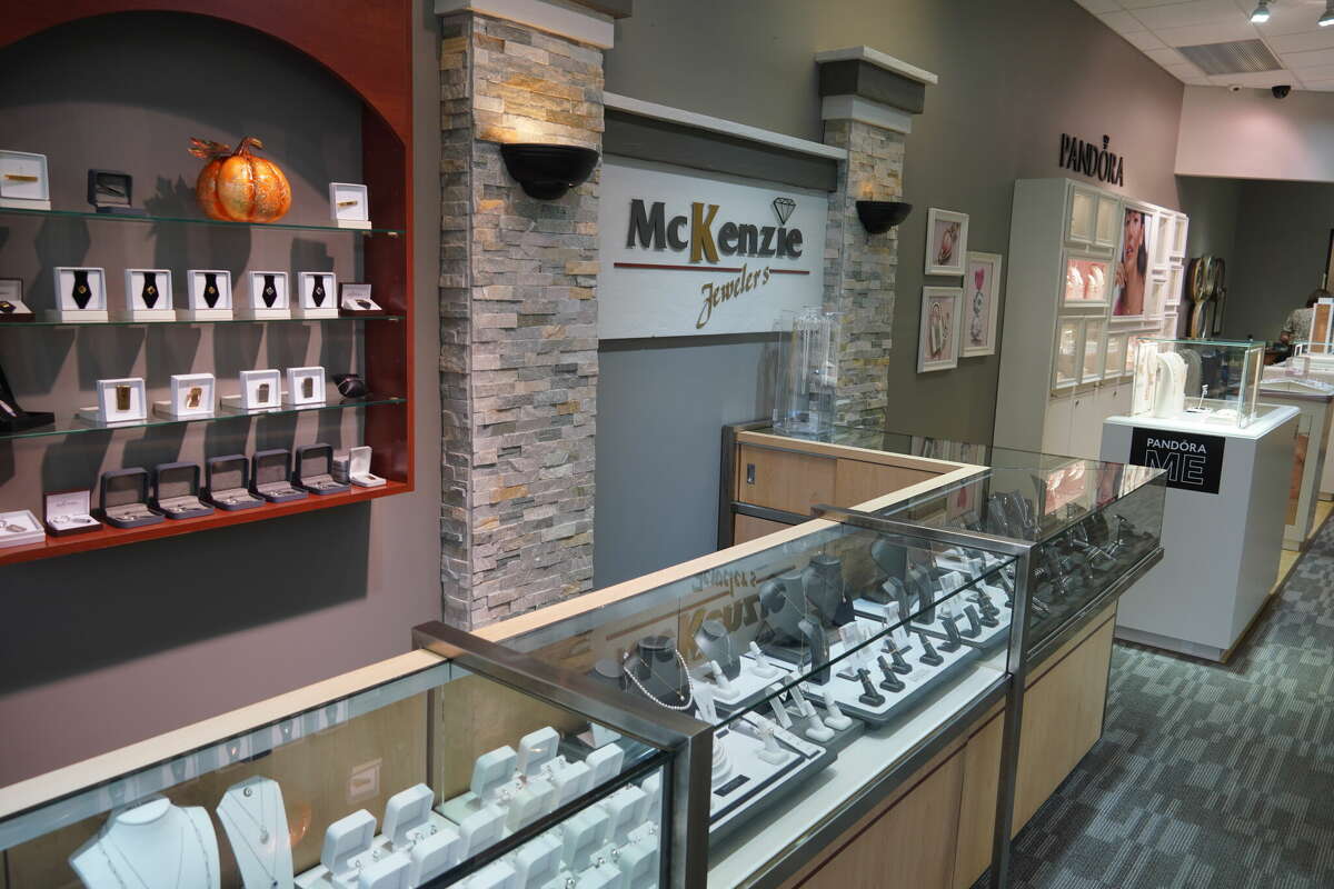 McKenzie Jewelers in Bad Axe with nearly a 40 year history in jewelry