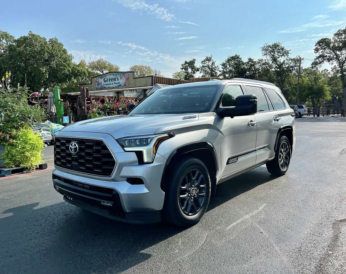 REVIEW: 2023 Toyota Sequoia Platinum i-FORCE MAX