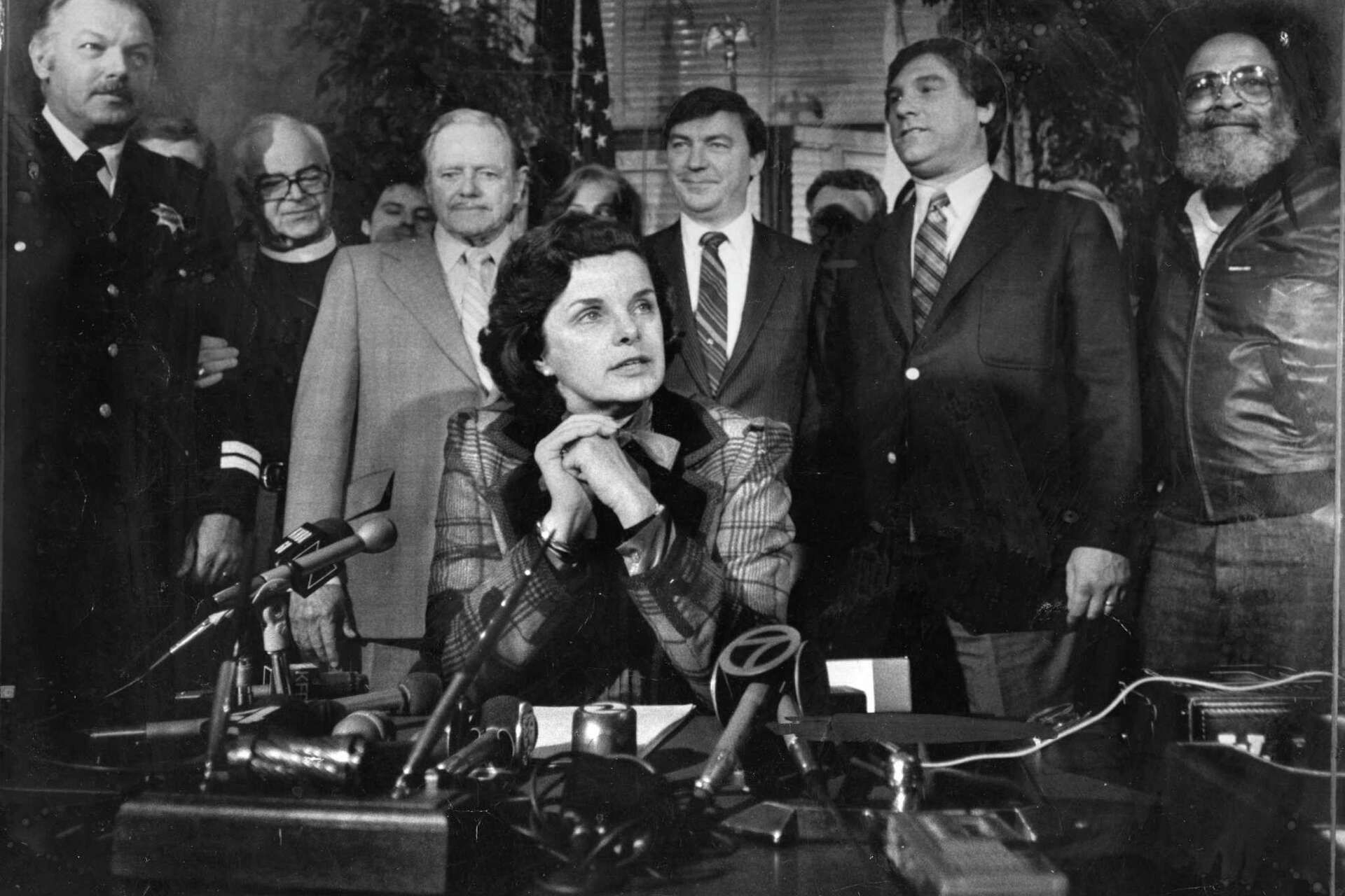 Feinstein Gun Dianne Feinstein Anti Gun