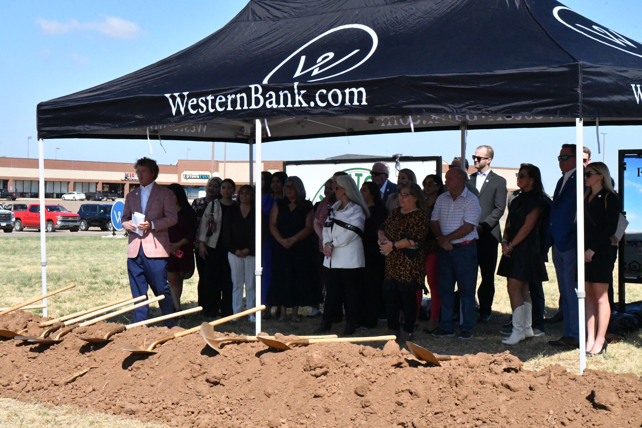 Western Bank Aims To Open New Location In Early 2024   RawImage 