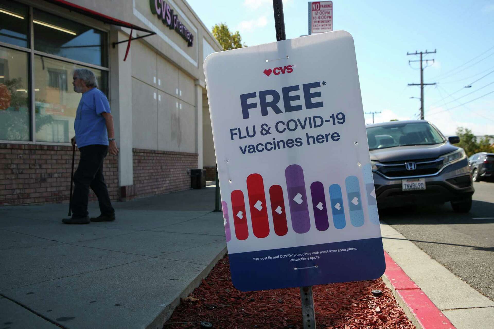 East Bay residents scramble for new COVID vaccine amid short supply