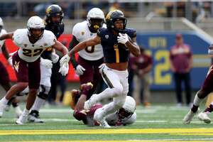 Stanford faces daunting challenge of trying to contain Oregon's Bo Nix