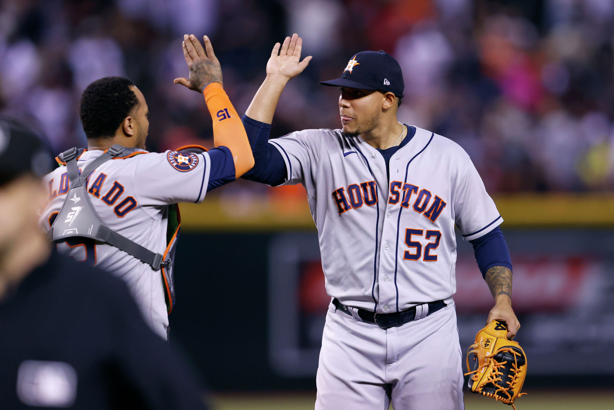 Alvarez has 3 HRs, Astros down A's to clinch playoff berth – KGET 17