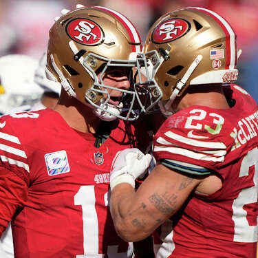 McCaffrey scores 4 TDs to lead the 49ers past the Cardinals 35-16 - The San  Diego Union-Tribune