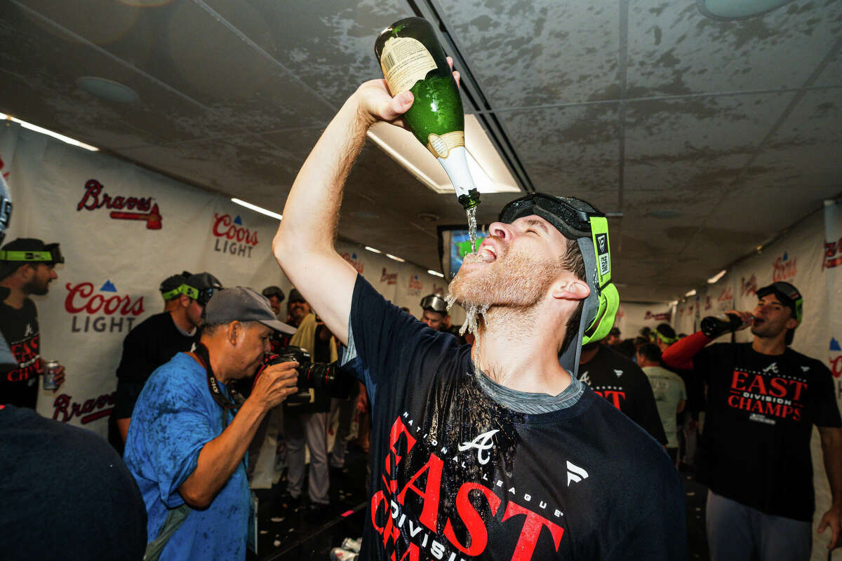 Rookie Jeremy Peña emerges as Astros' heartbeat in MLB playoffs