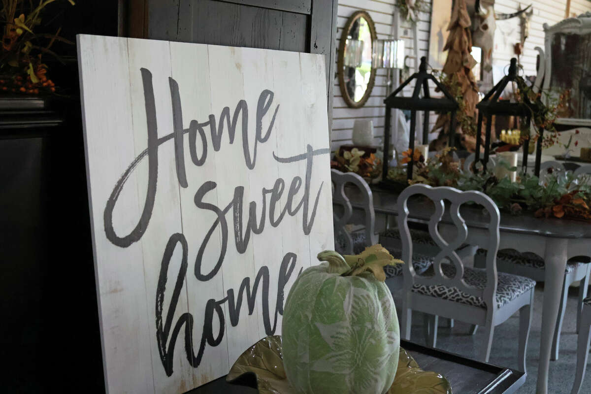 Edwardsville's My Treasure House expands with move