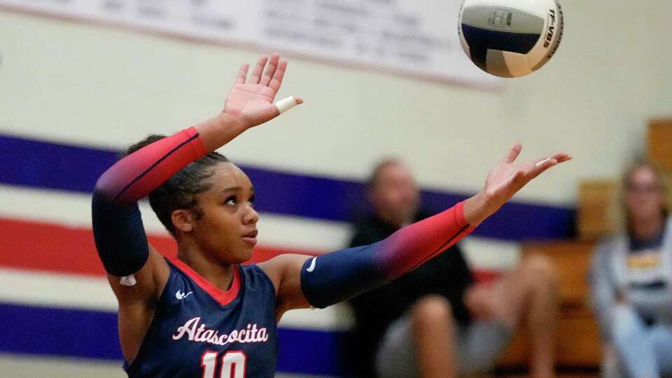 Atascocita's Jordan Morrow serves during the first set of a high school volleyball match against Kingwood, Tuesday, Oct. 3, 2023, in Humble.