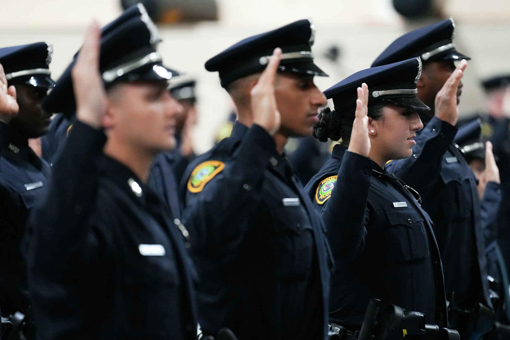 Houston Police Department gets $6.25M grant to hire 50 new officers