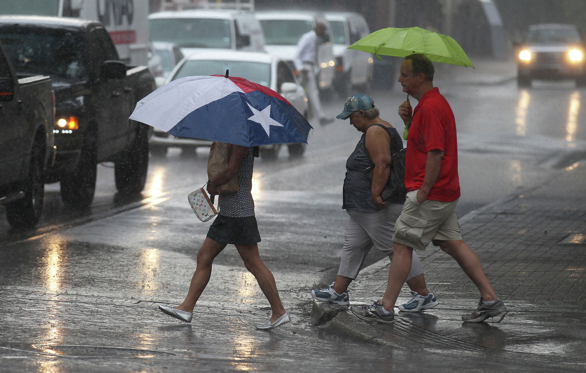 Severe thunderstorms threaten the Hill City of San Antonio, Texas