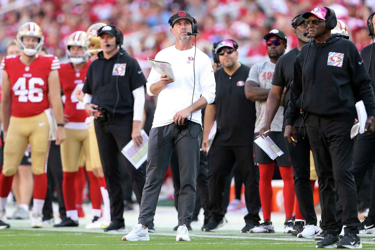 49ers' Kyle Shanahan gets defensive when it comes to his offense