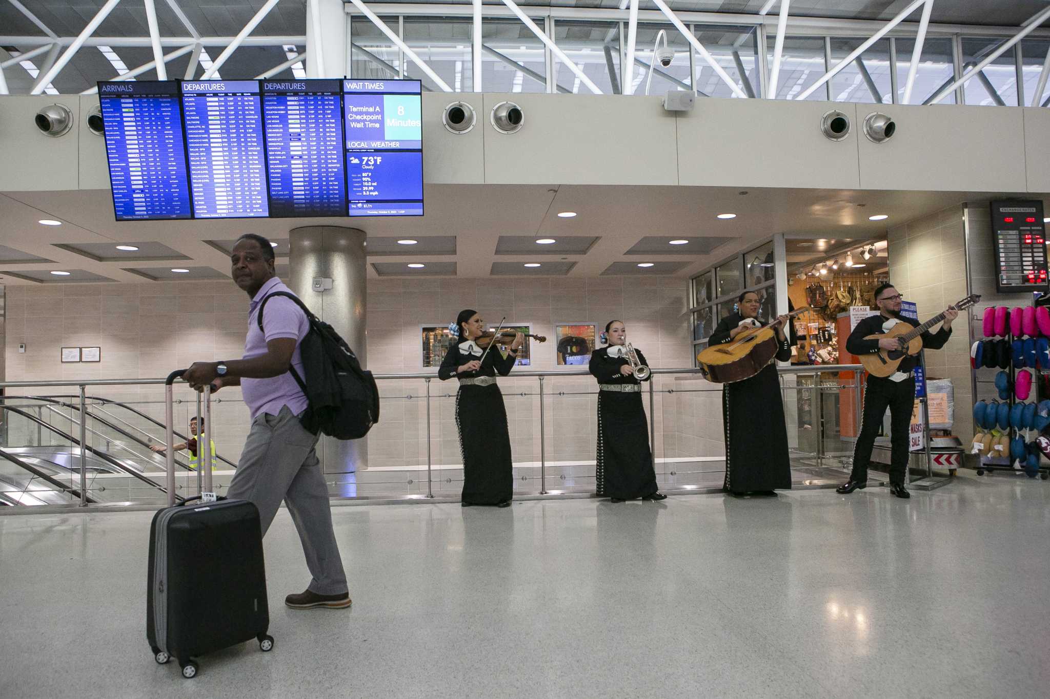 San Antonio airport picks up nonstop flight to Torreón, Mexico