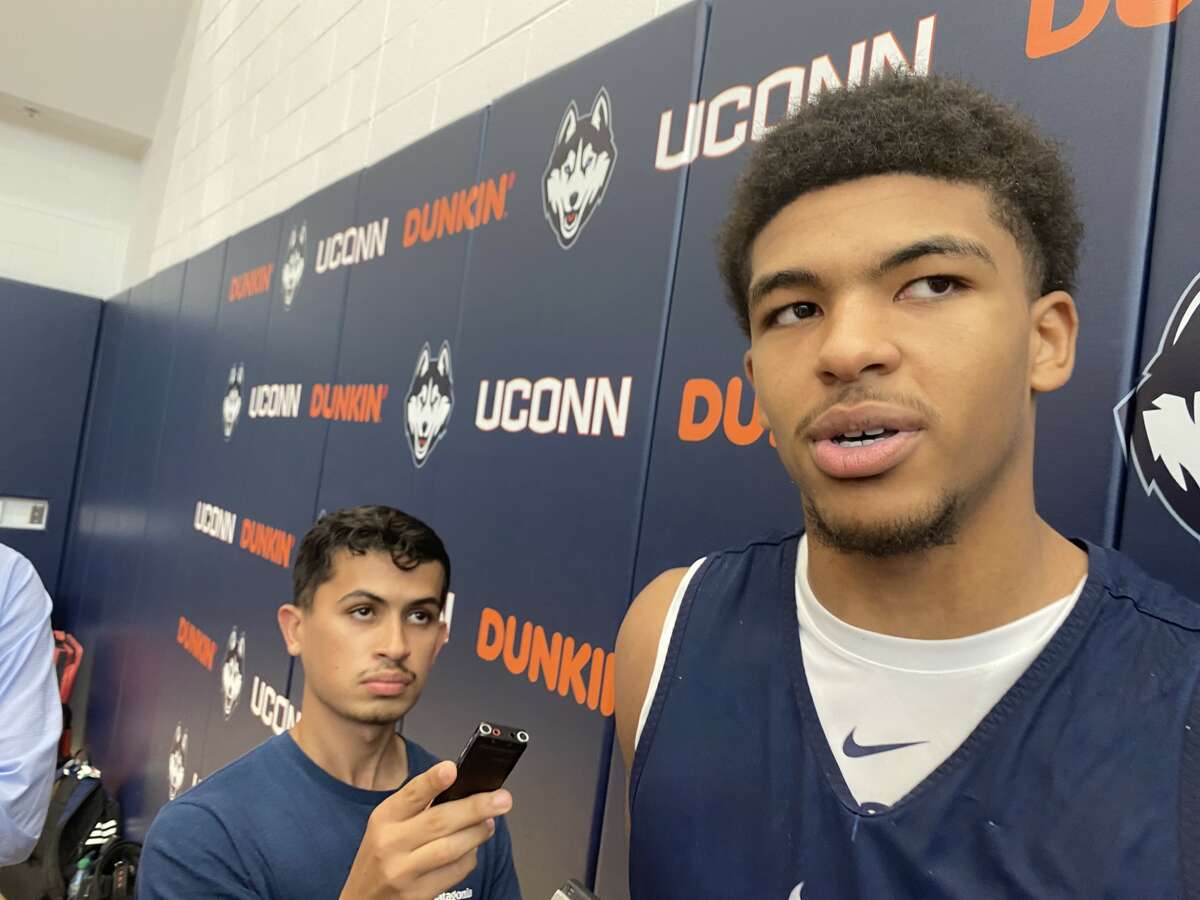 UConn MBB Signs Top Five Recruiting Class - University of