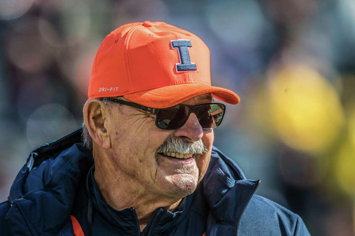 Illini Connections Run Deep with Chicago Bears - University of