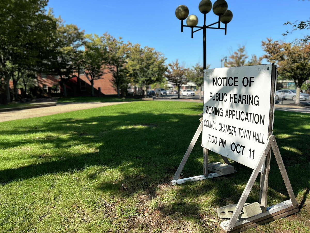 Middletown Housing Authority seeks to subdivide land near Main Street