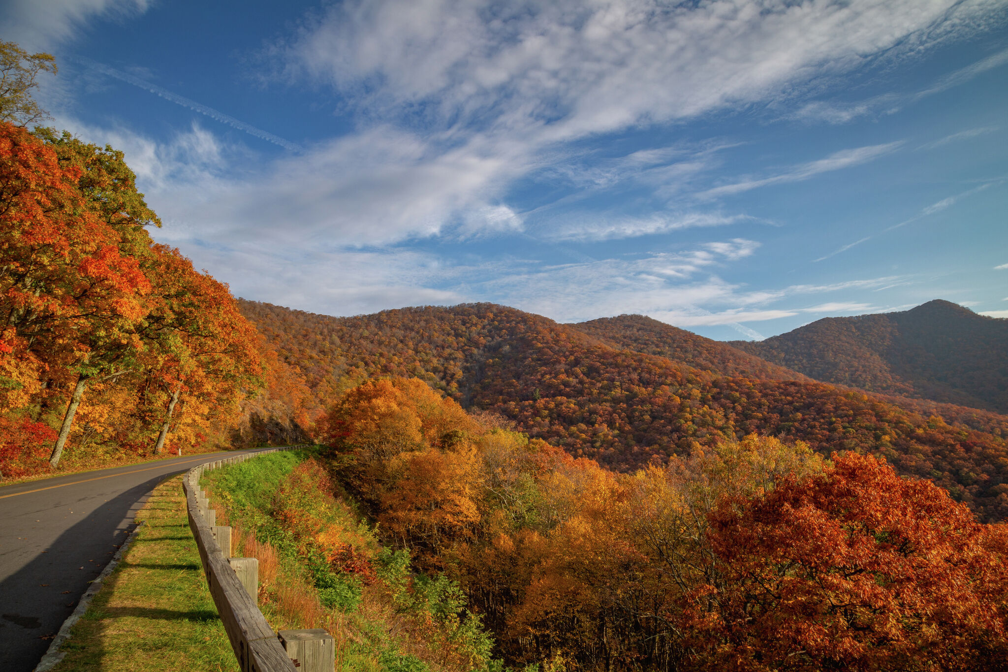 The Best Scenic Drives for Fall Foliage in the U.S.