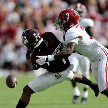 Texas A&M Aggies LB Von Miller Returns To Practice With Buffalo