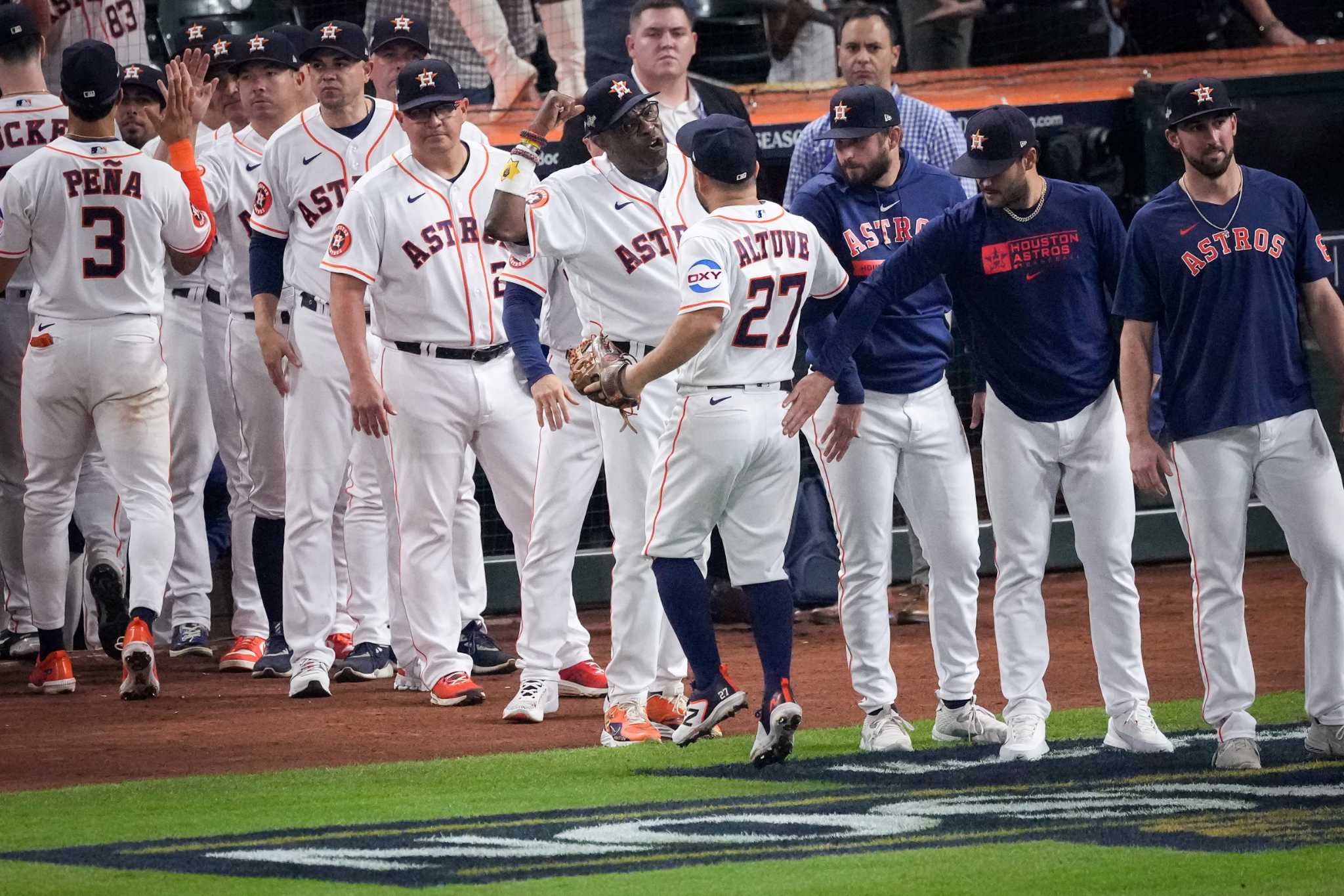 Jose Altuve Returns to Action for Astros Against Twins: Impressive