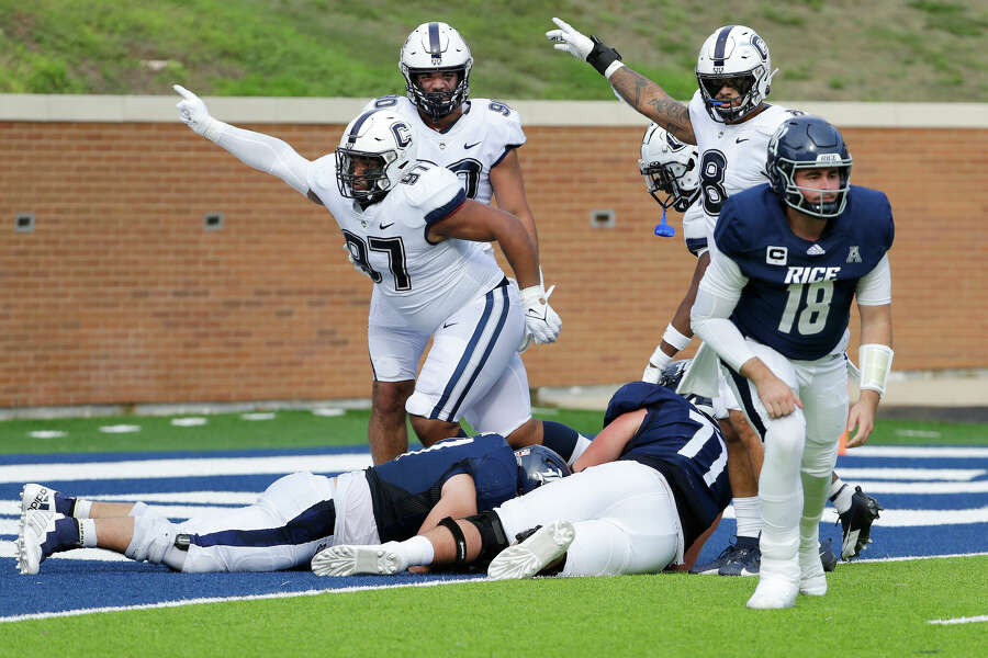 Former Utah DB Scoops Up First Fumble Recovery Of NFL Career