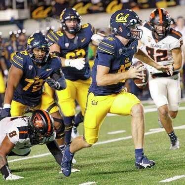 LOOK: End zone fight breaks out during Oregon vs. Oregon State