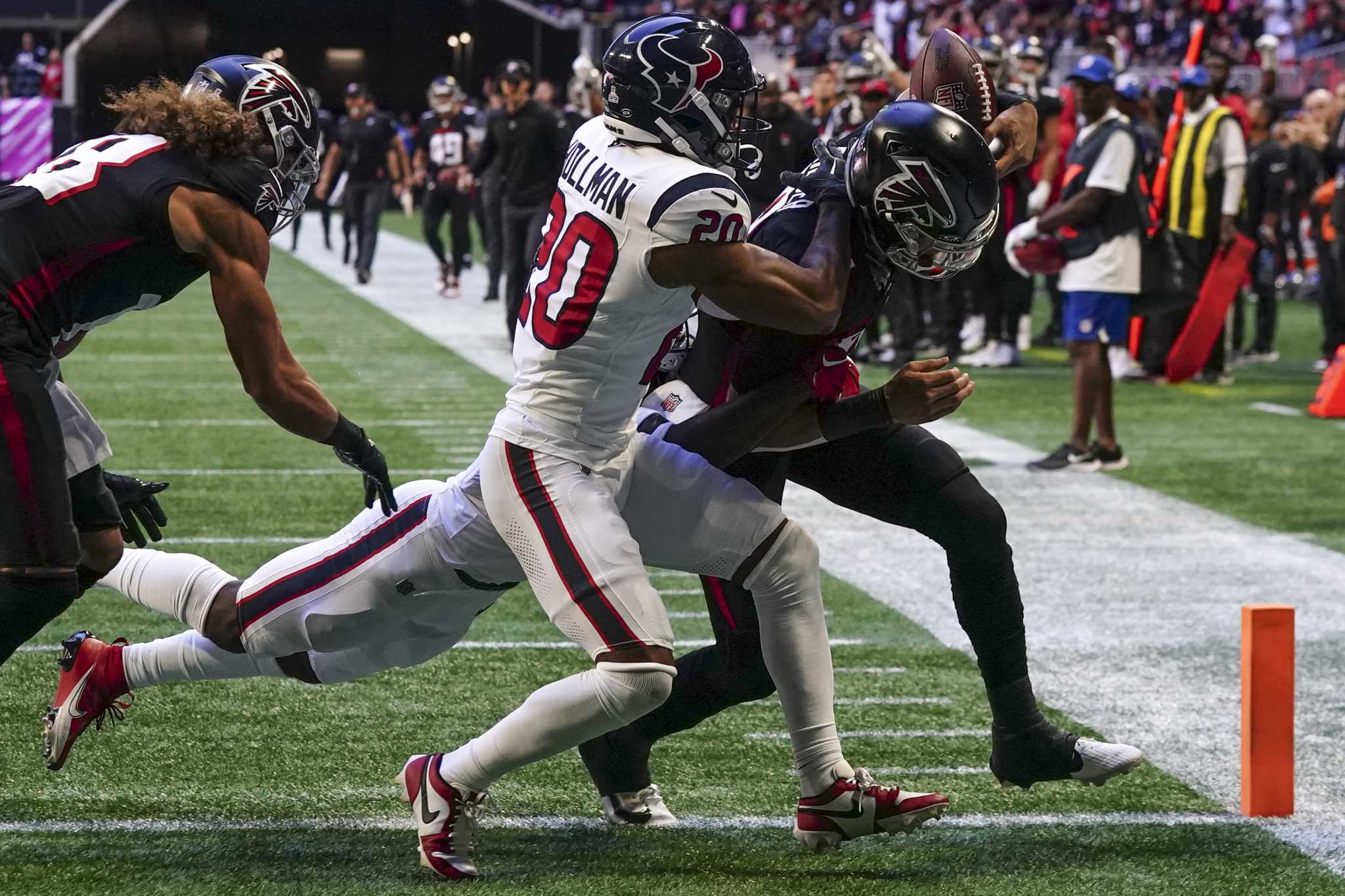 Houston Texans cornerback Ka'dar Hollman makes a catch during day 1 News  Photo - Getty Images