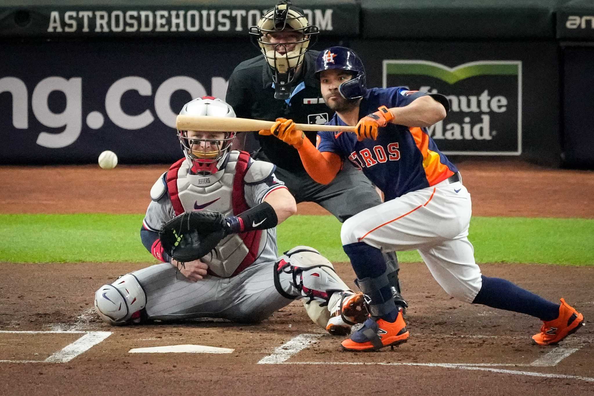 Houston Astros: A challenge awaits in Minnesota for Game 3 of ALDS