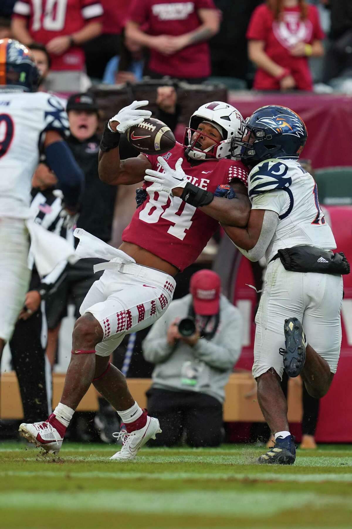 UTSA Roadrunners show off improved RB depth as fall practice opens