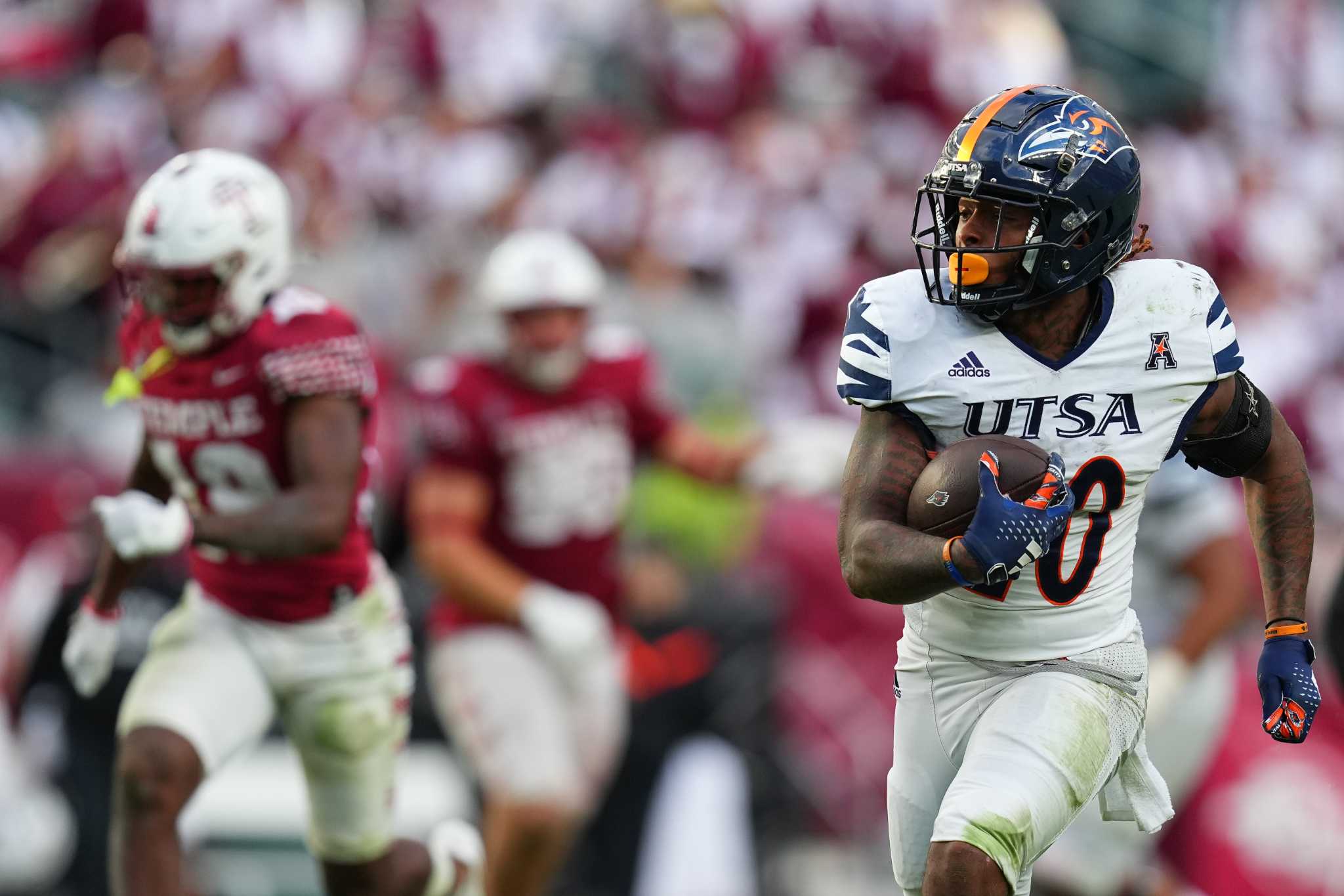 247Sports on X: College football's 30 best uniforms ahead of 2023 season,  ranked:   / X