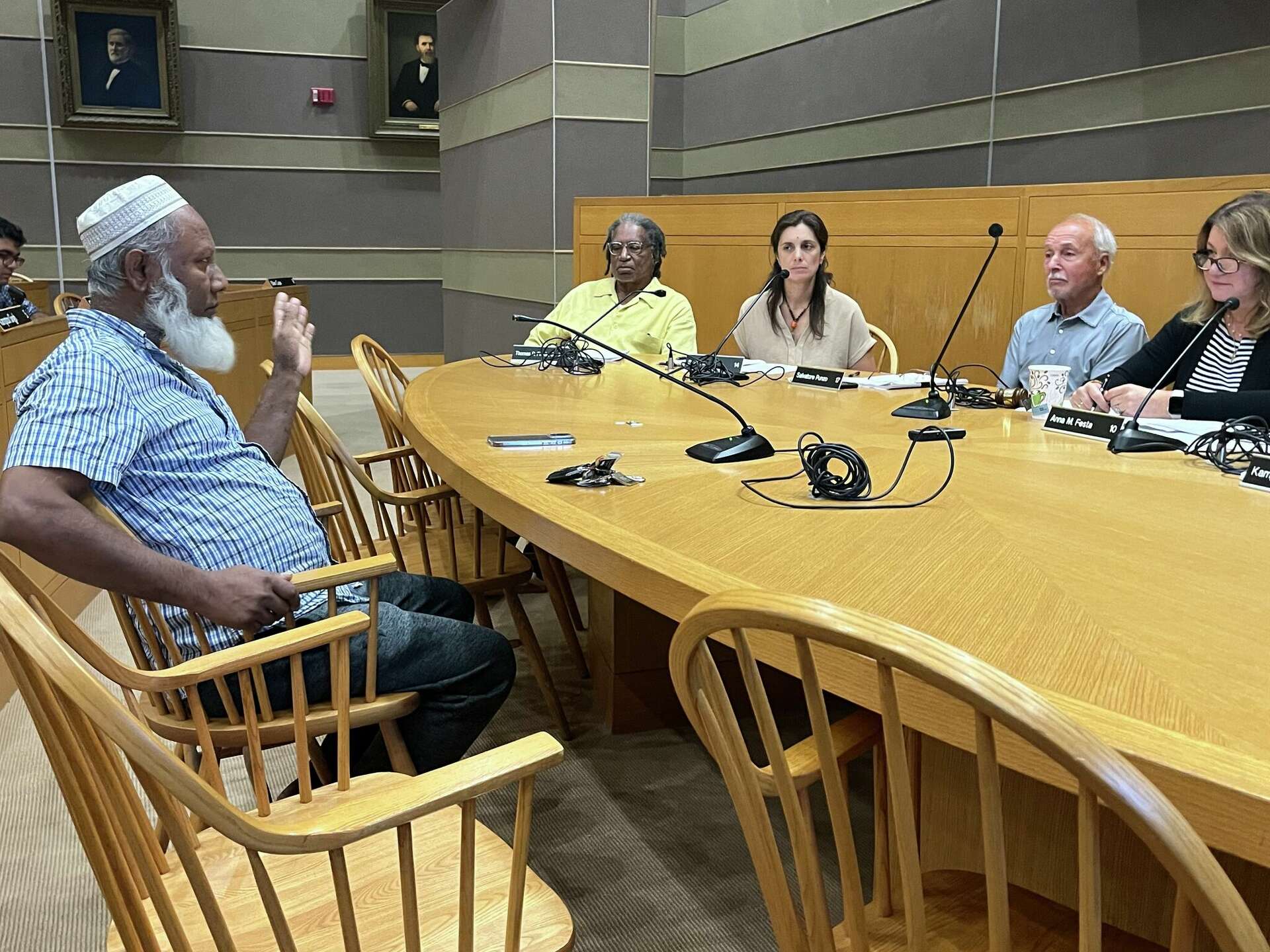 New Haven alders, store owners debate ban on menthol cigarette sales