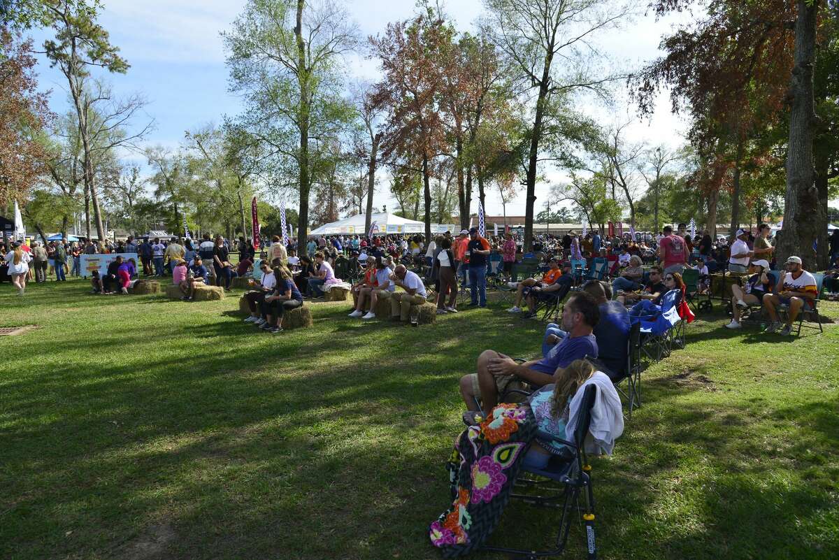 Beaumont Oktoberfest gathers revelers at Rogers Park