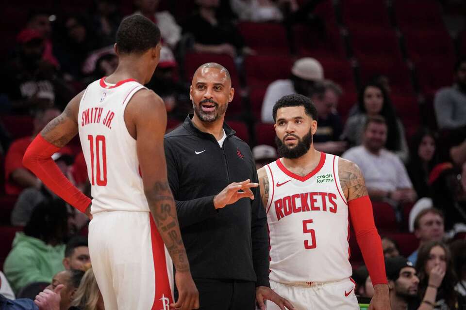 2023 in Houston sports: Astros stay elite, Texans and Rockets up