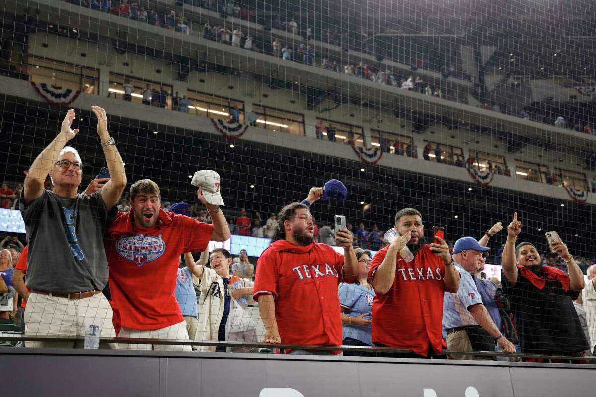 What Rangers fans need to know about parking at Globe Life Park this season  before games begin