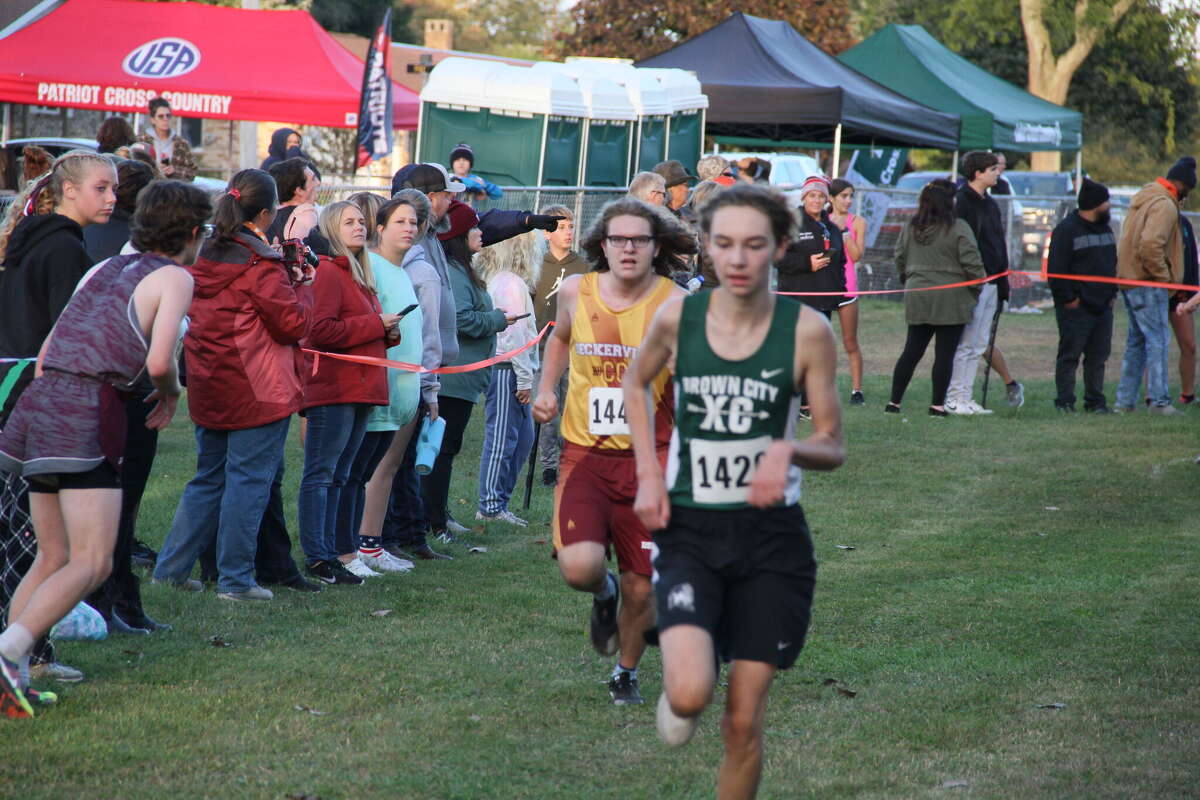 Harbor Beach boys, Caro girls cross country winners of Ubly invite