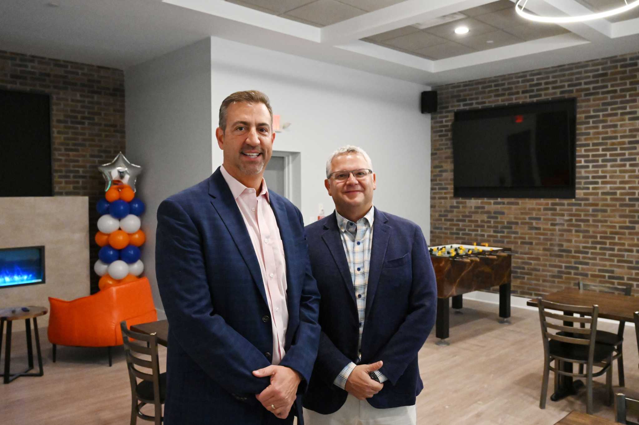 irvine indoor pickleball, pool party favors