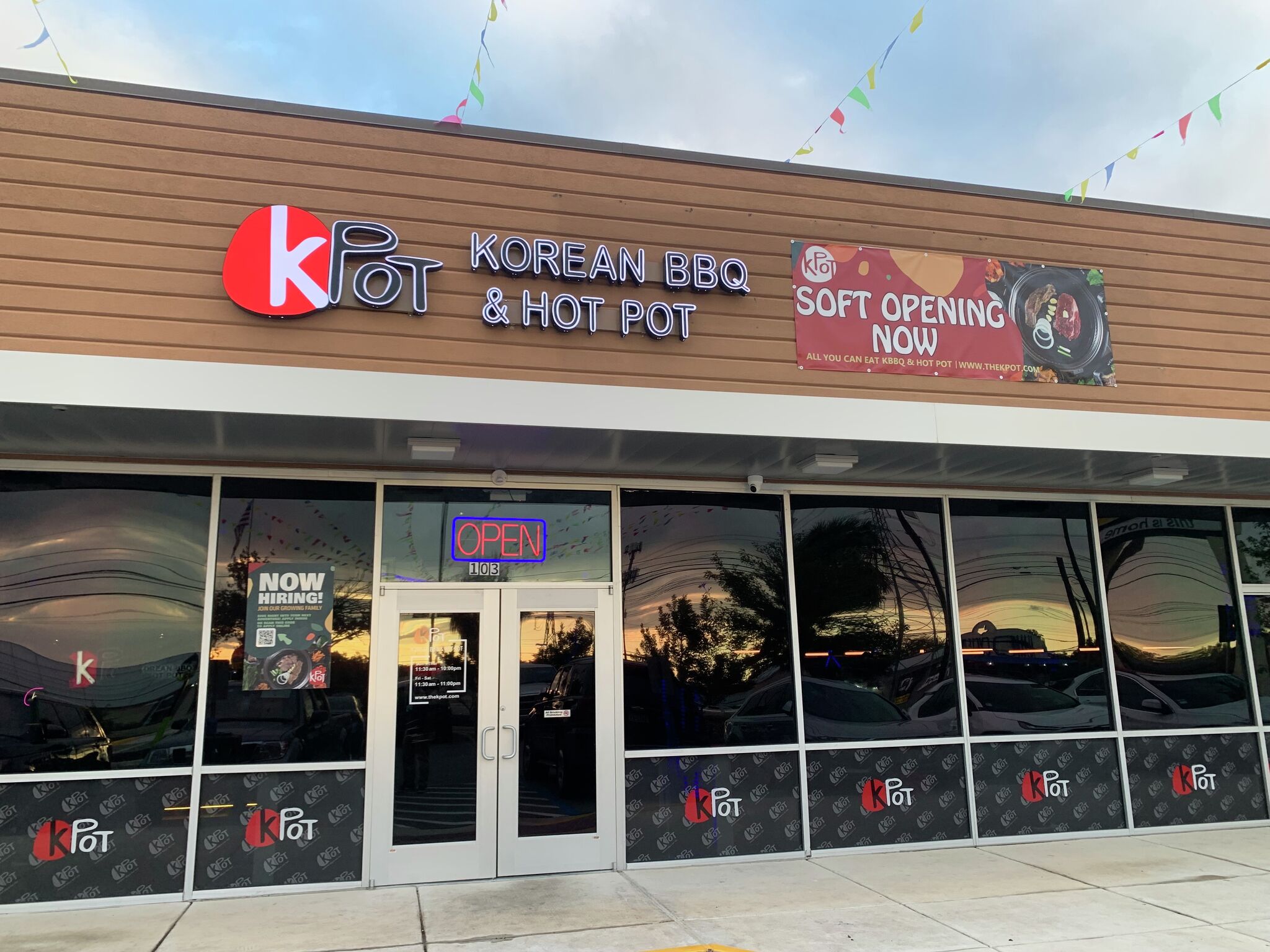 KPot Korean BBQ & Hot Pot debuts in San Antonio, San Antonio