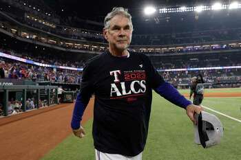 August 11 2023 San Francisco CA, U.S.A. Texas Rangers Manager Bruce Bochy(15)  acknowledges the fans as he receives a standing ovation during MLB game  between the Texas Rangers and the San Francisco