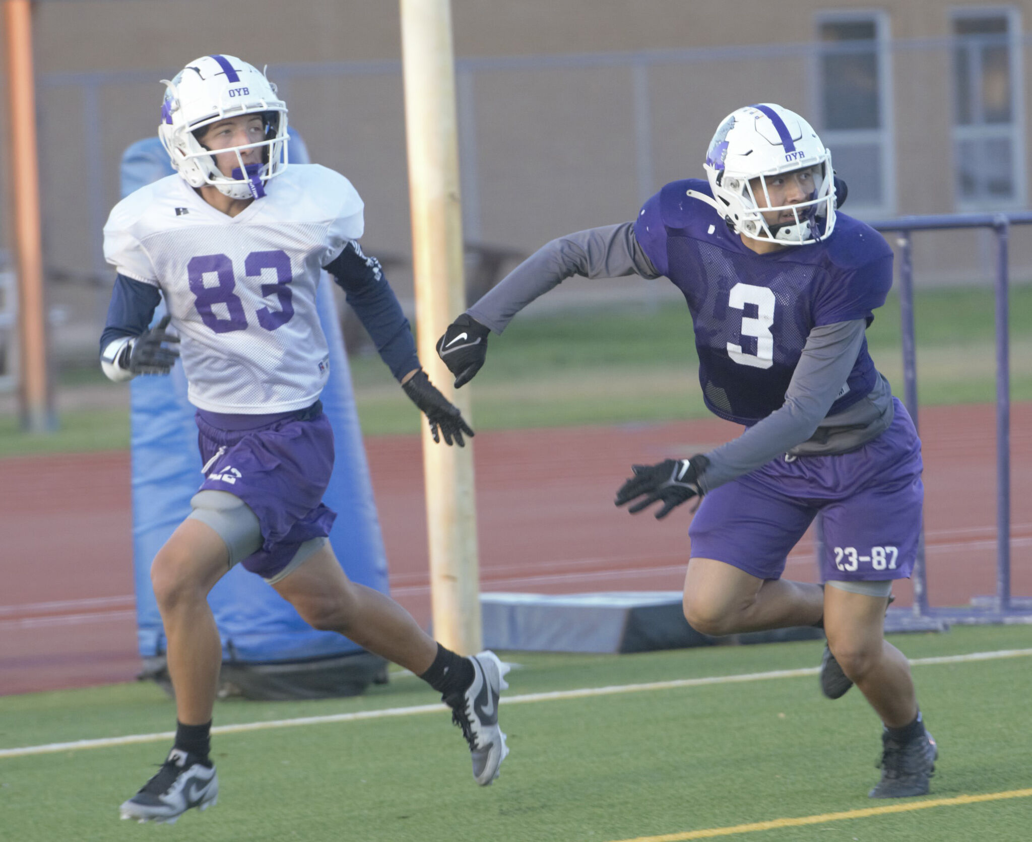 HS FOOTBALL Alvarado matures into leader, captain for Bulldogs