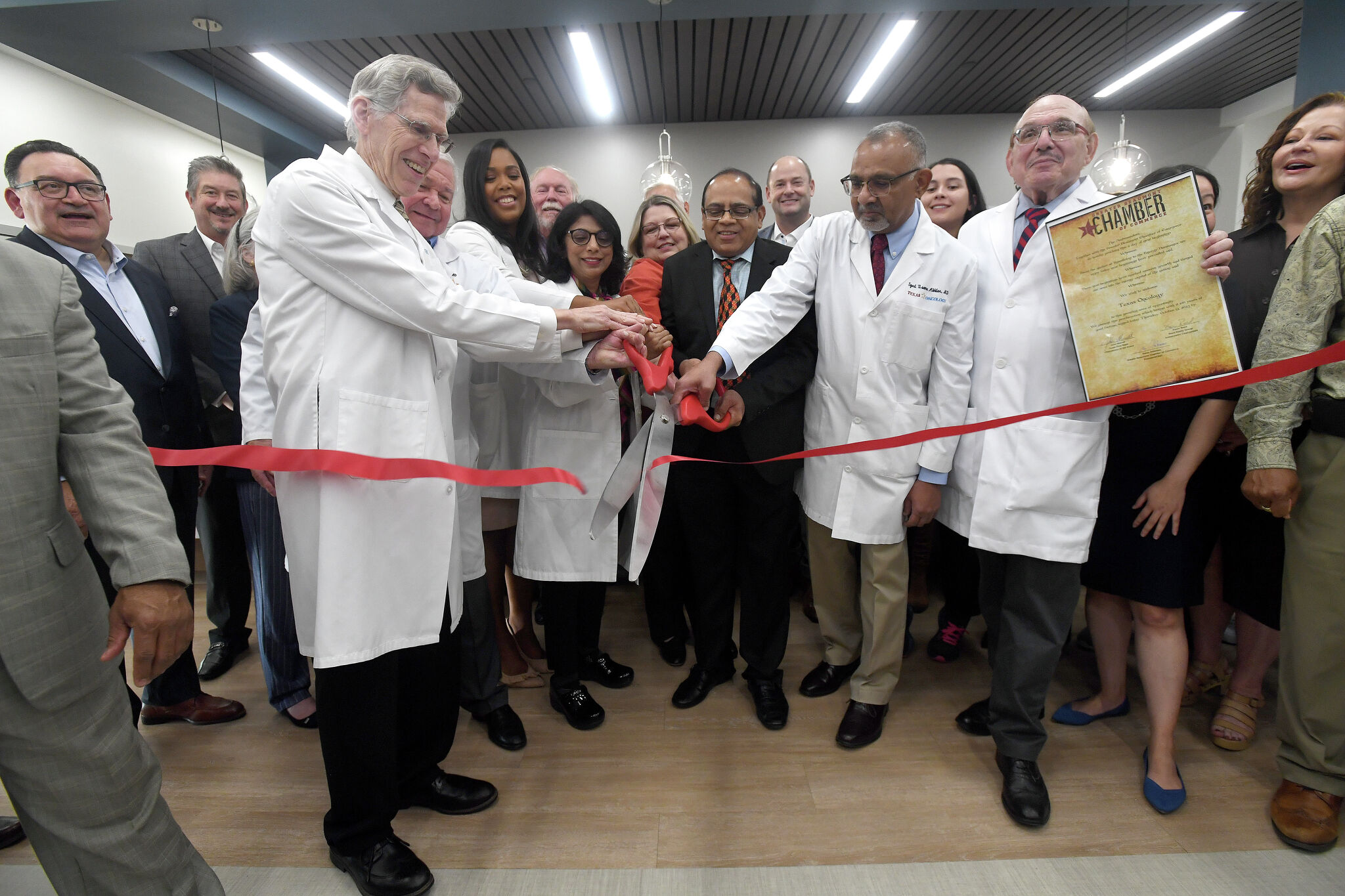 Texas Oncology celebrates opening of new Beaumont facility